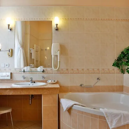 Hotel Kolonada Karlovy Vary