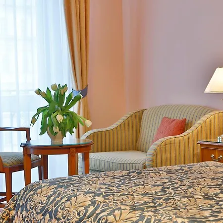 Kolonada 4* Karlovy Vary