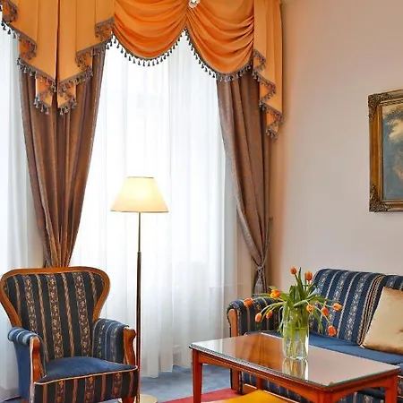 Hotel Kolonada 4*