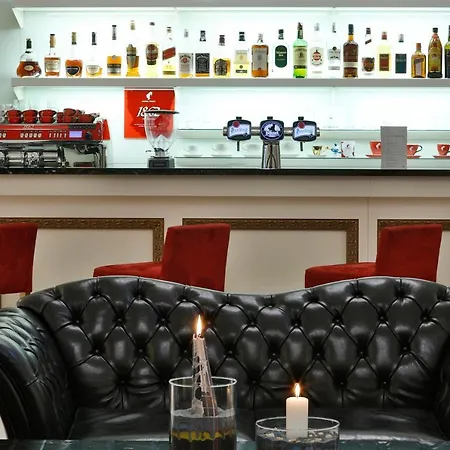 Kolonada Hotell 4*